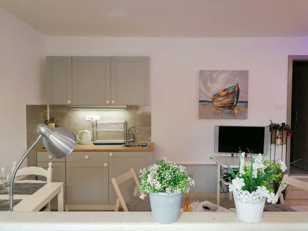 Apartman Unka Metković Exterior foto