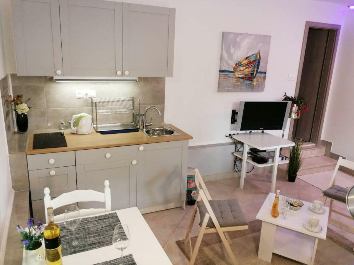Apartman Unka Metković Exterior foto